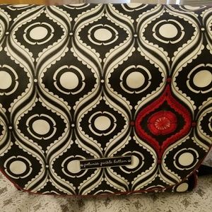 petunia pickle bottom